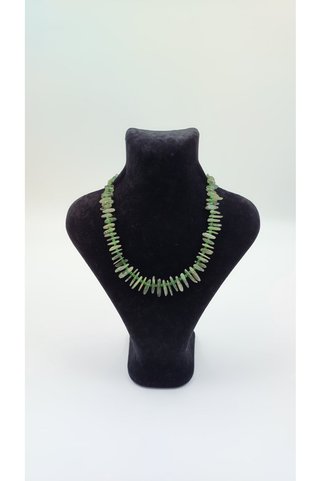 R G Handmade Design Yeşil Kyanit & Fuksit Doğal Taşlı El Yapımı Kolye