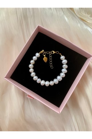 JOVİ ATELİER Sertifikalı Gerçek Doğal Inci Kadın Bileklik Çelik Bağlantı Aparatlı 8 Mm Kozalak charm