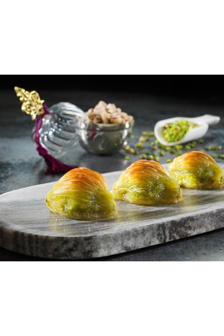 Güllüoğlu Kübban Midye Baklava - 1kg