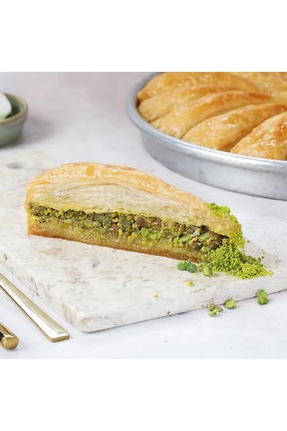 ŞEF BAKLAVA Fıstıklı Havuç Dilimi ( 1 kg )