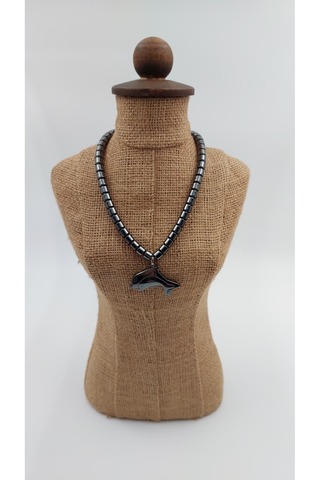 R G Handmade Design Balık Figürlü Hematit Kolye – El Yapımı Antrasit Doğal Taş Kadın Kolye
