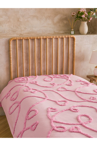 LC Waikiki Pembe Kalp Nakışlı Yatak Örtüsü 130x170 Cm
