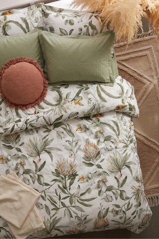 NESCO Yeşil Çiçek Pamuk King Size 220x240 Nevresim Takımı | 180x200x30 Lastikli Adaçayı Çarşaf + 4 Yastık