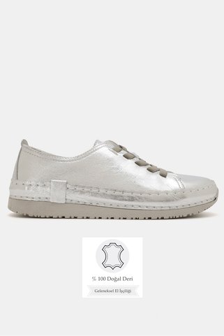 TUNAELLİ KADIN LAME HAKİKİ DOĞAL DERİ 36-41 NUMARA LASTİK BAĞCIKLI SNEAKER AYAKKABI