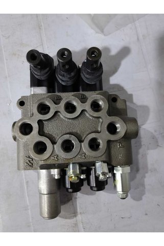 CNH INDUSTRIAL Cnh 84235969 Damper Valfi(6 Çikişli)