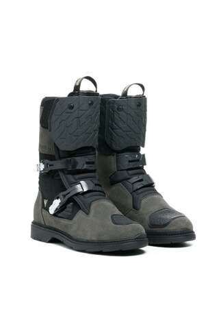 Dainese Overyond XT Black Gore-tex Bot