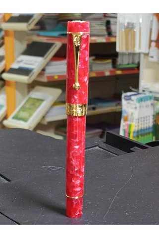 jinhao Prestij Dolma Kalem 5000 Serisi Geleneksel EF Uçlu,Kırmızı Mermer Desen Gövde Reçine ve Pigment Boya ile Kaplıdır,Mürekkep ve Kartuşlu Kullanıma Uygundur