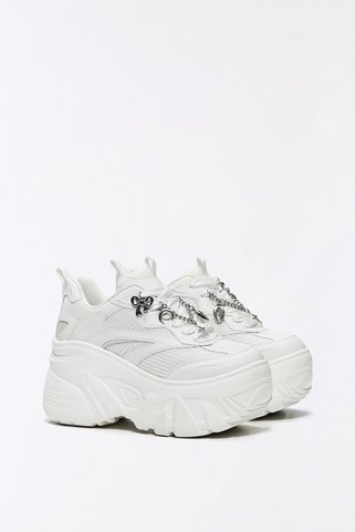 Bershka Charm detaylı XL platform spor ayakkabı