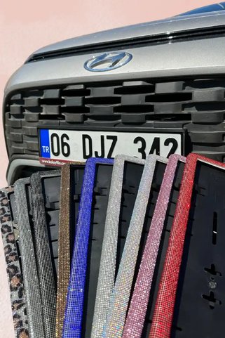 TASARIM ARABAM ATİKE ELİF AKIN Plakalık Tek