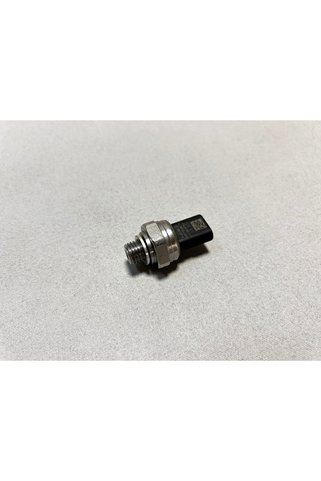Aftermarket SKODA SUPERB 3V 2017-2024 1.5 TSİ YAKIT BASINÇ SENSÖRÜ OEM