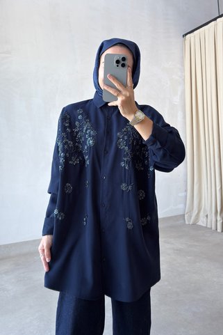 Ka Hijab Aster Boncuk İşlemeli Gömlek - Lacivert