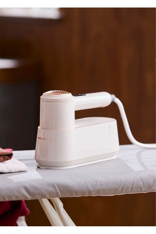 morphy richards Mini Buharlı Ütü ve Tüy Alma Cihazı