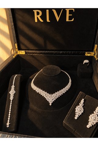 rive.jewelry çiçek Zirkon Rhodium Kaplama Şık ve Lüks Takı Seti