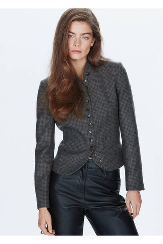 MANGO Woman Dar kesimli kazayağı blazer ceket