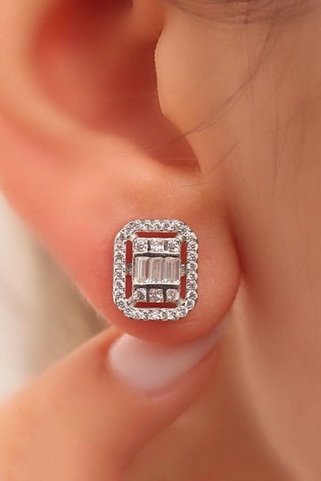 Crystal Diamond Zirconia 0.45 Karat Baget Küpe
