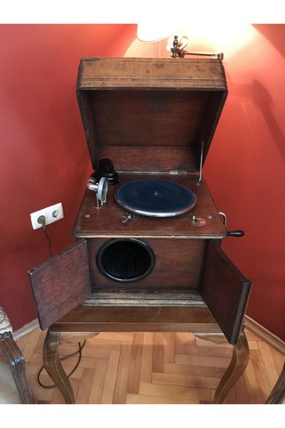 tayfuntufan antika koleksiyon 100 yıllık Alman yarım salon gramofon