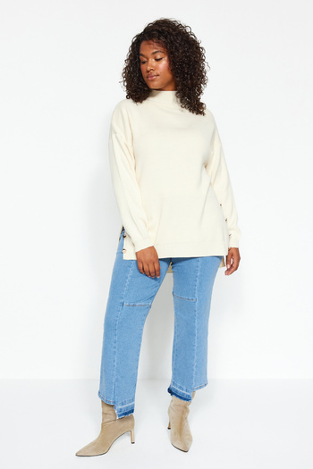 Trendyol Curve Cream Button Detailed Turtleneck Knitwear Sweater TBBAW24AN00076
