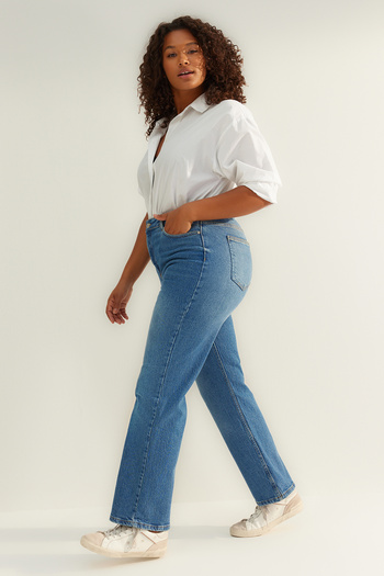 Trendyol Curve Dark Blue High Waist Comfort Straight Fit Large Size Jeans Tbbaw24Cj00045