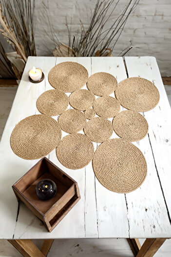 Homever Natural Jute Straw Runner, 60x60cm, Handmade, Square Jute Rope Living Room Coffee Table Cloth, Kitchen Table Cloth