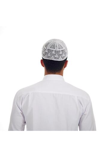 Umre Market Hand Knitted Skullcap - White