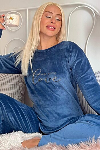 Pijamaevi Set de pijamale pentru femei din catifea, cu modele, albastru pudra