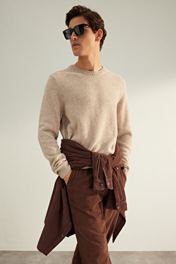 Trendyol Collection Beige Crew Neck Wool Knitwear Sweater - Regular Fit TMNAW24KZ00058