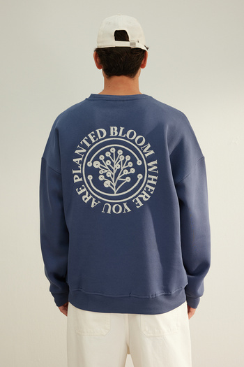 Trendyol Collection indigová květinová vyšívaná oversize mikina - fleecový střih TMNAW24sw00012