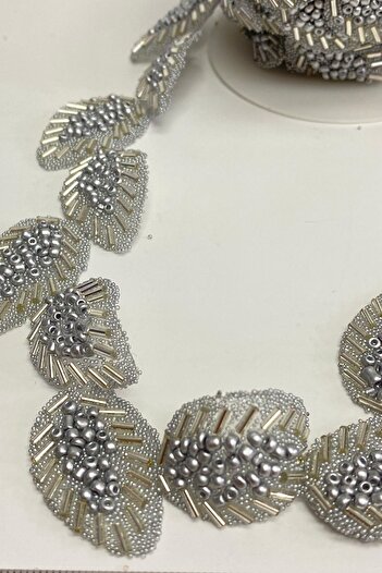 Hobigram Decorative Strip Silver Leaf Pattern Iron-On Strip Stone Applique – Decorative Strip, Stylish Design –