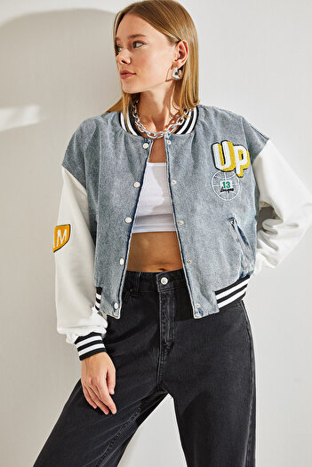 Bianco Lucci Women's Front and Back Printed Ribbed Denim Jacket