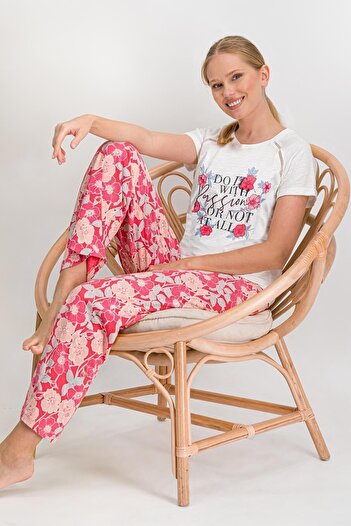 Arnetta Women's Pink Violet Cream Pajama Set