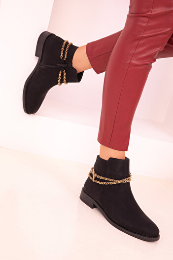 SOHO Women's Black Boots & Booties 18453