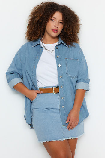 Trendyol Curve Világoskék Oversize farmer ing TBBAW24AX00016