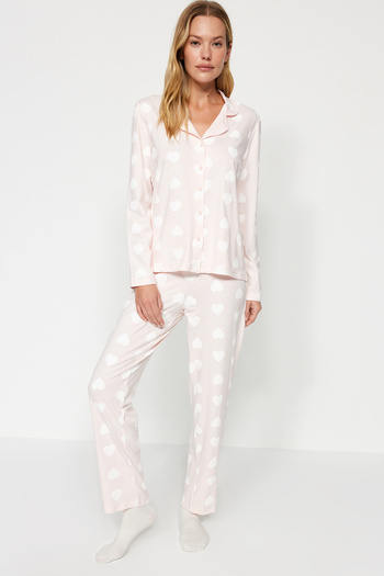Trendyol Collection Prémiový pudr 100% bavlna Heart Puff Print Košile-Kalhoty Pletené pyžamo Set Thmaw24Pt00253