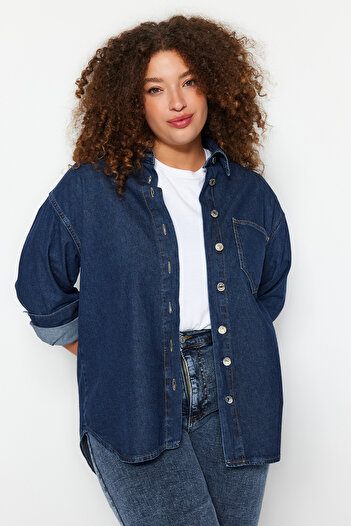 Trendyol Curve Cămașă oversize din denim albastru închis TBBAW24AX00016