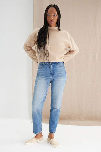 Trendyol Collection Blugi Mom albastri cu talie înaltă TWOAW24JE00035