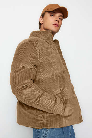 Trendyol Collection Manšestrová bunda Puffer Jacket - Stojací límec, Regular Fit TMNAW22MO0182