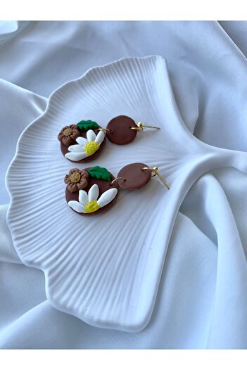 TREND Miyamila Collection Daisy Pattern Dangle Polymer Earrings