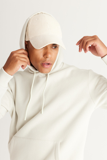AC&Co / Altınyıldız Classics Erkek Bej Standart Fit Normal Kesim Içi Polarlı 3 Iplik Kapüşonlu Pamuklu Sweatshirt