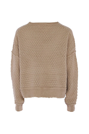 Ebeeza Sweater