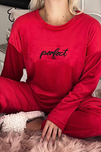 Pijamaevi Kırmızı Perfect Desenli Exclusive Kadife Kadın Pijama Takımı