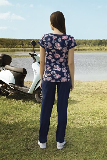 Doreanse Women's Navy Blue Flower Pattern Printed T-shirt Pajama Set 4313