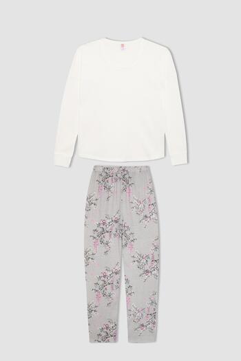 DeFacto Long Sleeve Regular Fit Pajama Set - Fall in Love B6954Ax23Au
