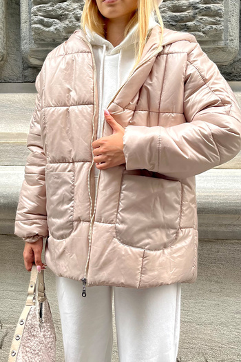 Trend Alaçatı Stili Jachetă puf oversize pentru femei, cu glugă, cu glugă, cu buzunar exterior ALC-X7365