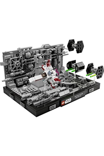 LEGO ® Star Wars™ Death Star Trench Raid Diorama 75329 - Adult Building Set(665 Pieces)