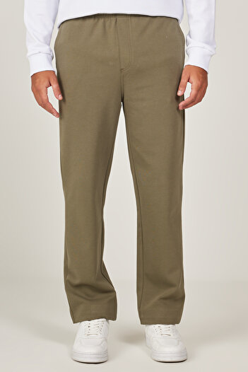AC&Co / Altınyıldız Classics Men's Khaki Standard Fit Regular Cut Cotton Tie Waist Jogger Knitted Trousers with Side Pockets
