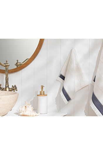 English Home Lucina 30x40 Cm Cotton Fringed Hand Towel - Ecru-Navy Blue