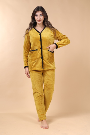 mervemoda Kadın Hardal soft kumaş yüksek kalite önden düğmeli cepli pijama takımı
