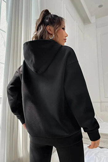 MODAGEN Unisex Μαύρη μπλούζα με κουκούλα με στάμπα Brooklyn