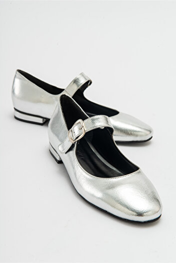 Niloshka CLARA Silver Metallic Round Shape Buckle Casual Ballerina Women's Shoes