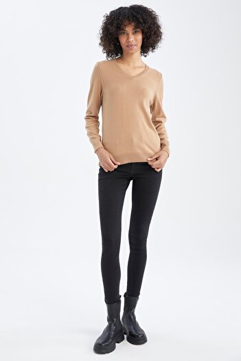 DeFacto Basic V-Neck Extra Soft Textured Sweater
